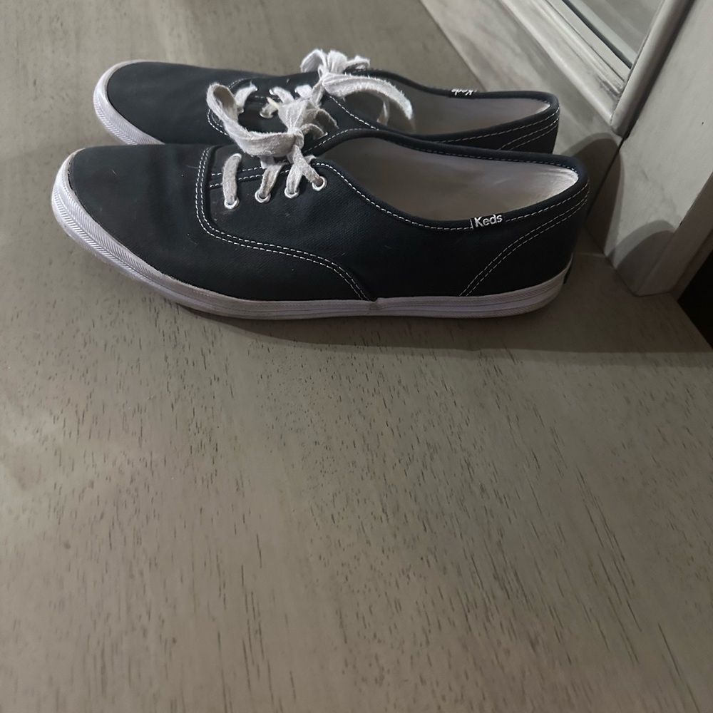 Keds Women's Black and White Sneakers